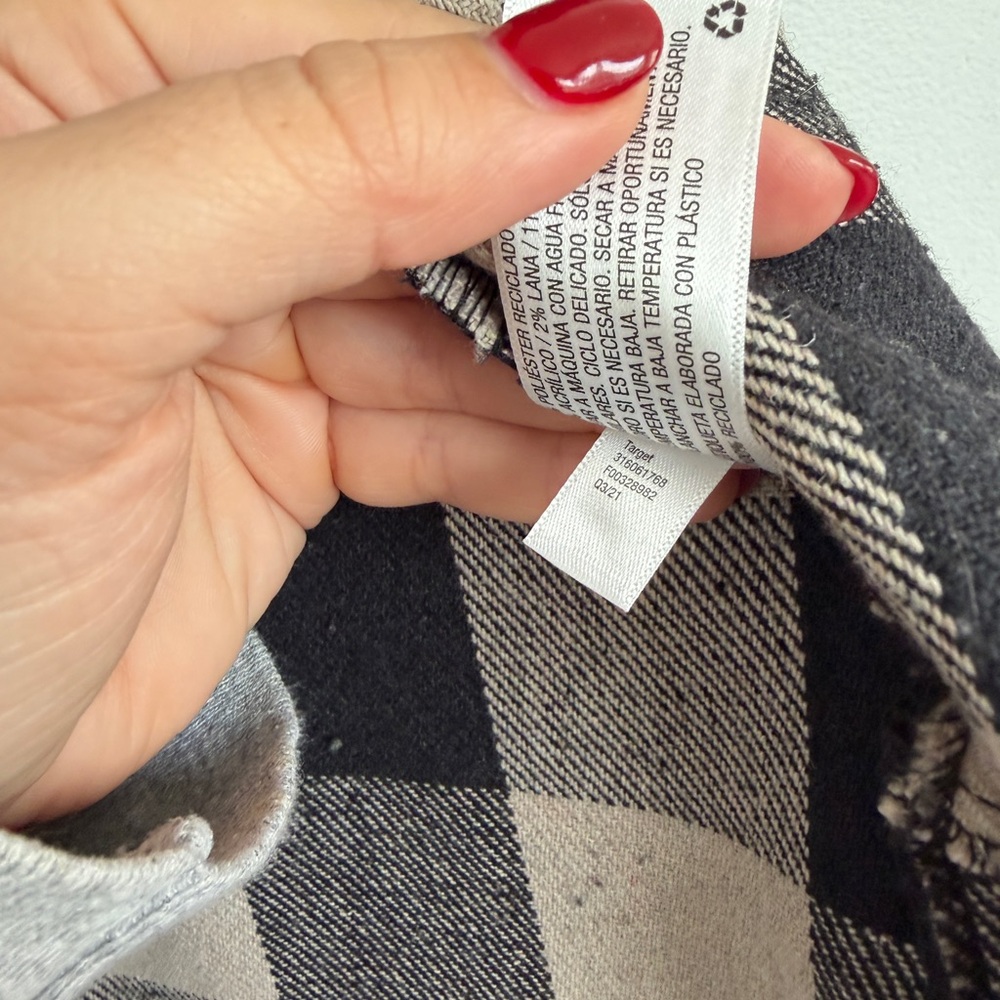 Knox Rose Black and Cream Checkered Shirt - Picture 7 of 7